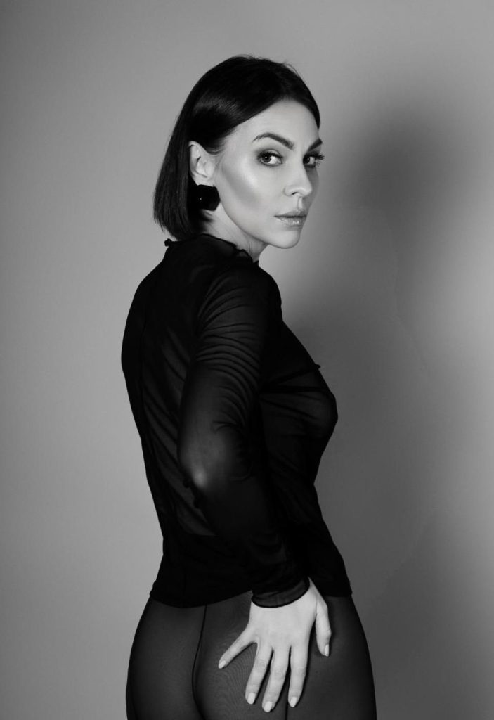 Marina Go.