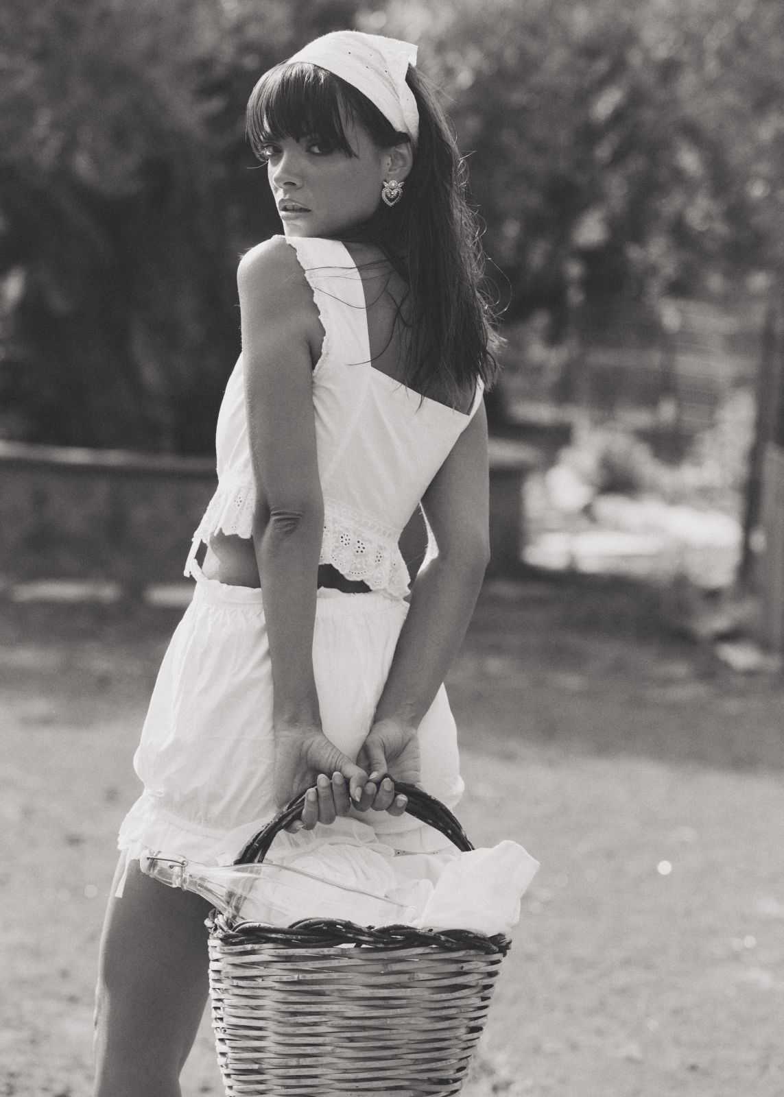 Valeria Ni.
