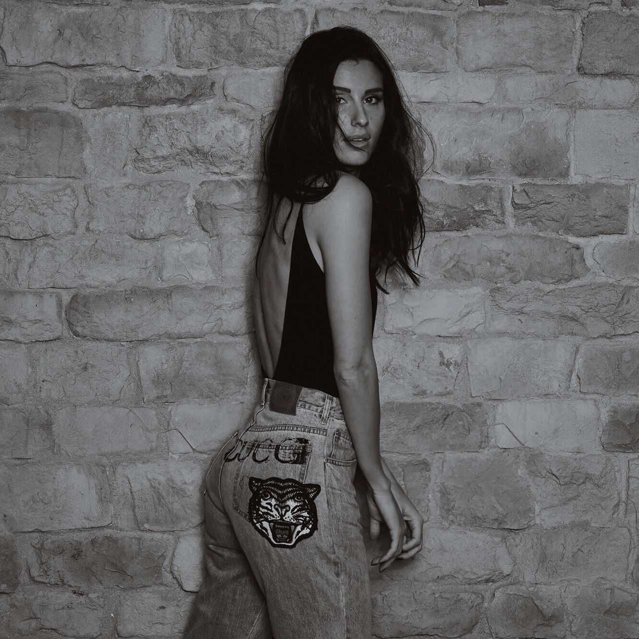 Camilla De.