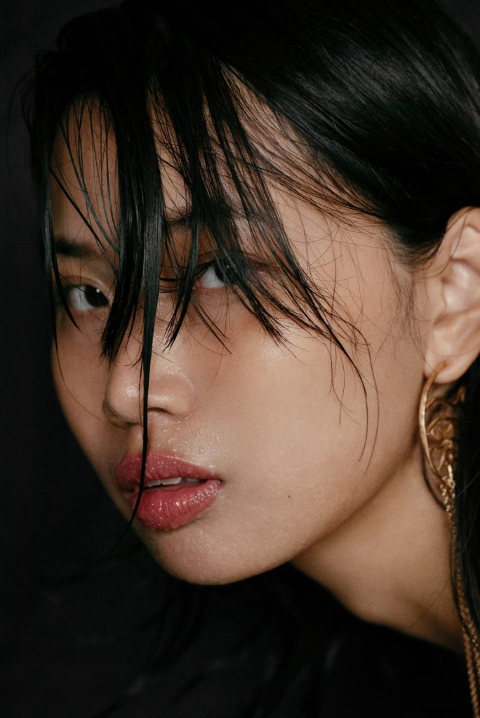 Nguyen Cam Tu Le.