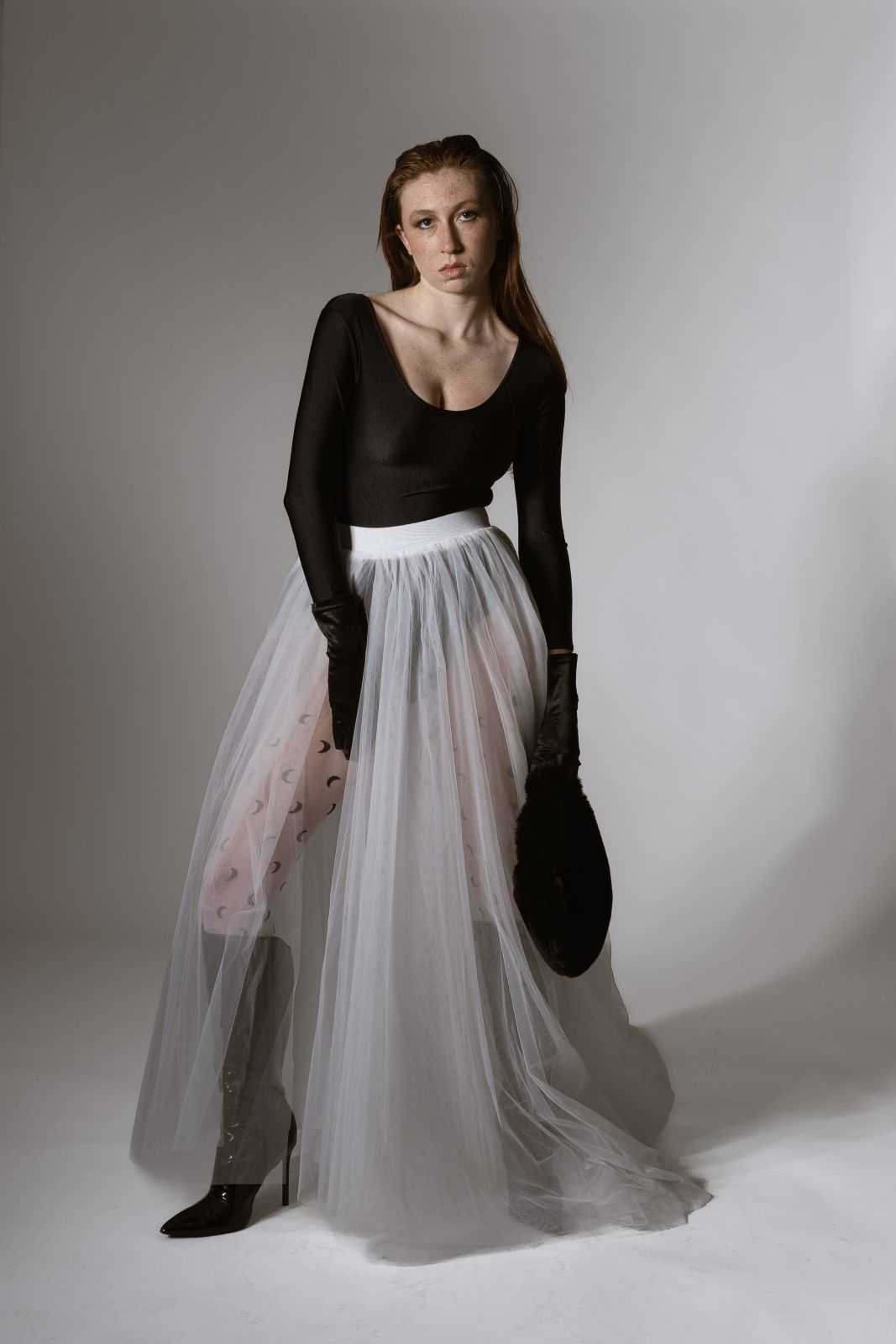 Francesca Elizabeth Ro.