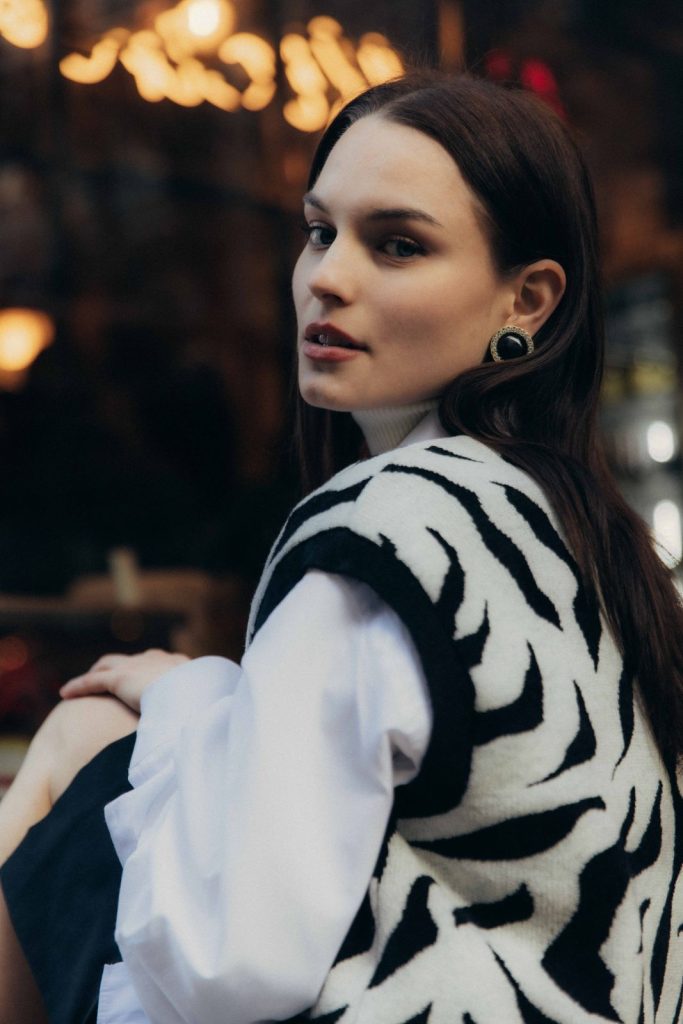 Vanessa Do.