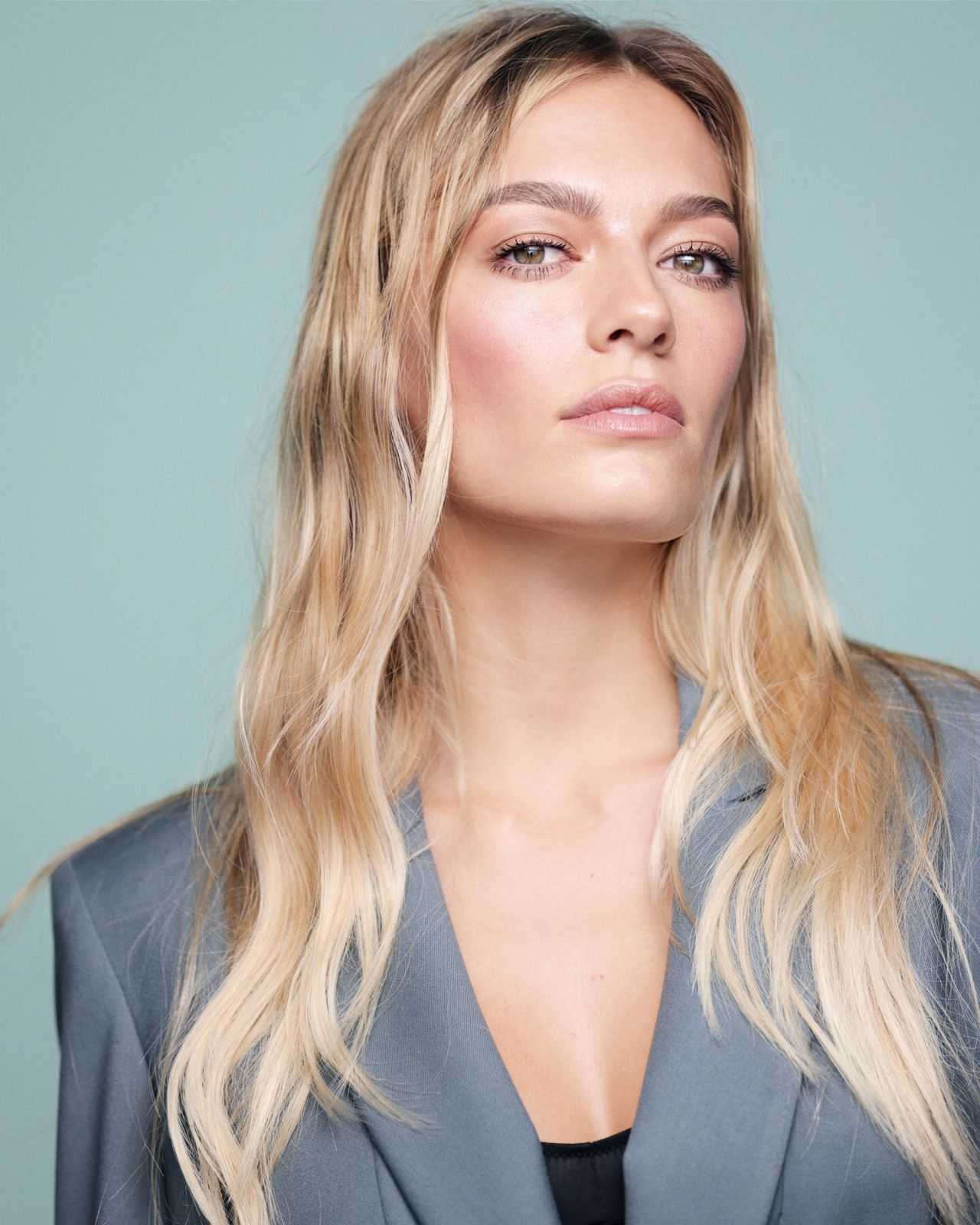 Veronica Av.