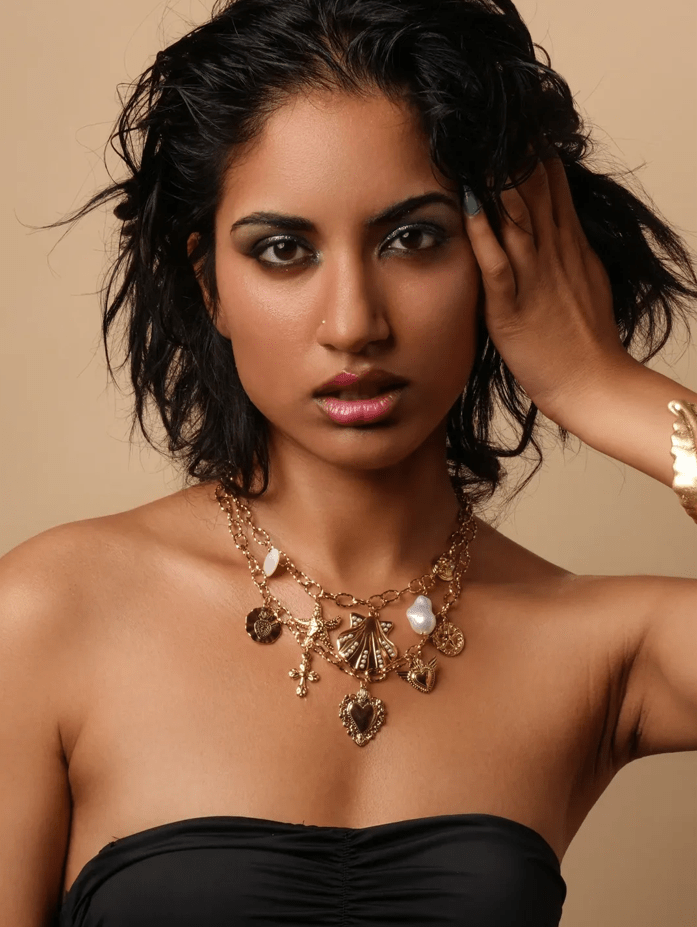 Yasmine Ka.