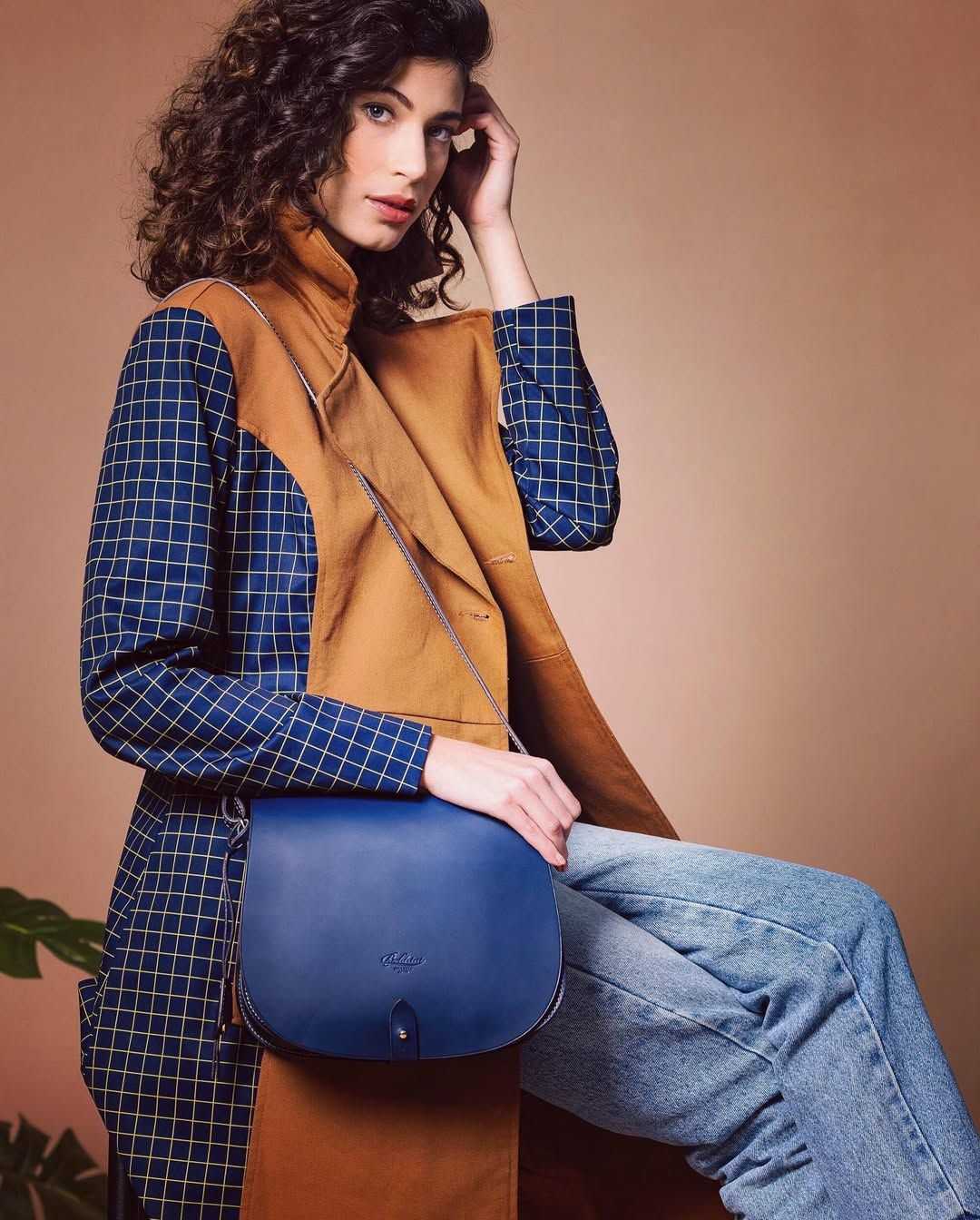 Elisa Ca.