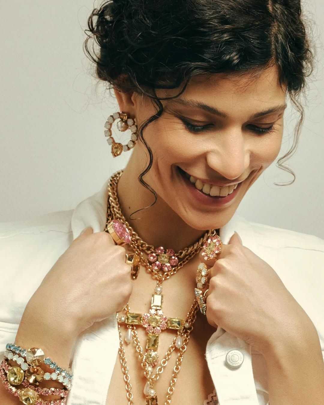 Elisa Ca.
