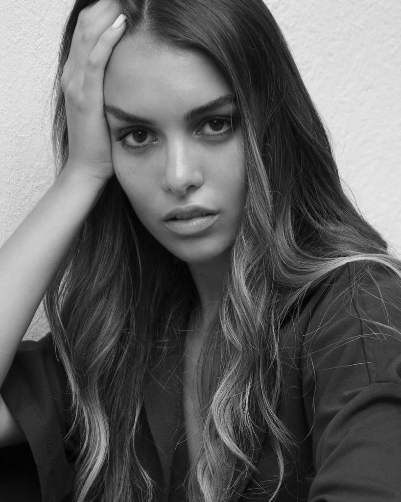Erika Ar.