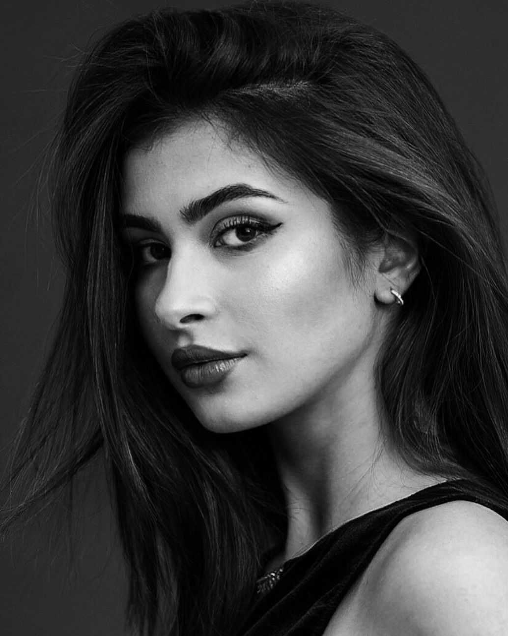 Izabela La.