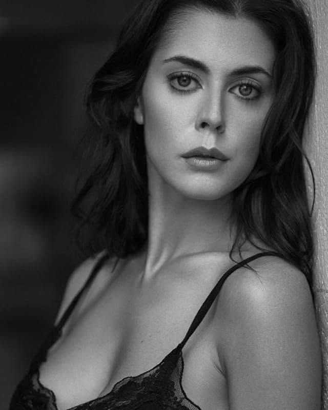 Chiara Om.