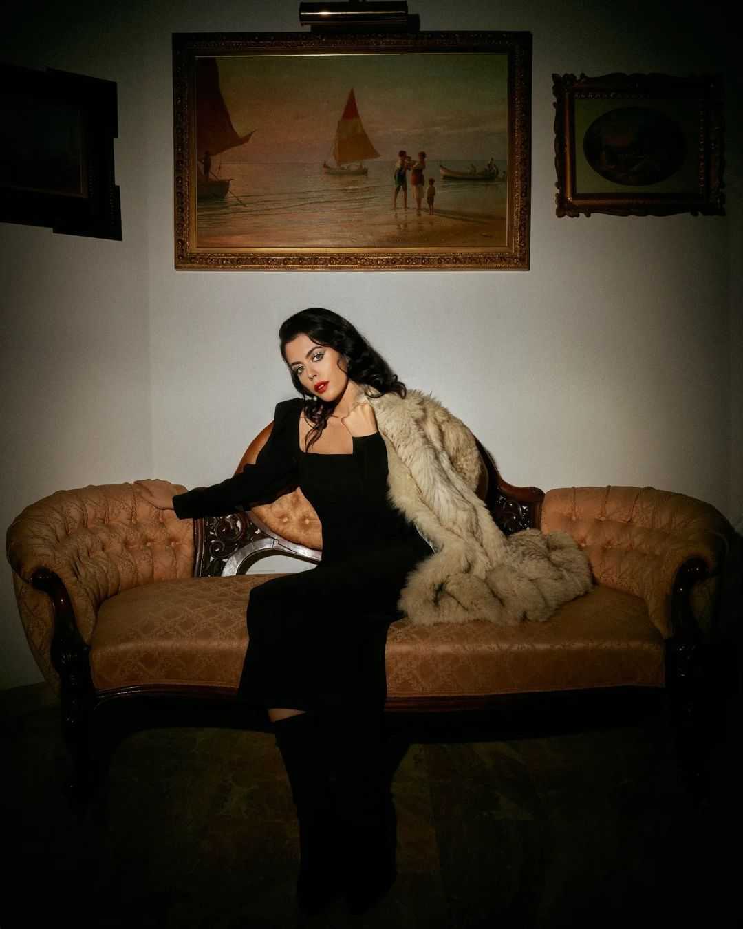 Chiara Om.
