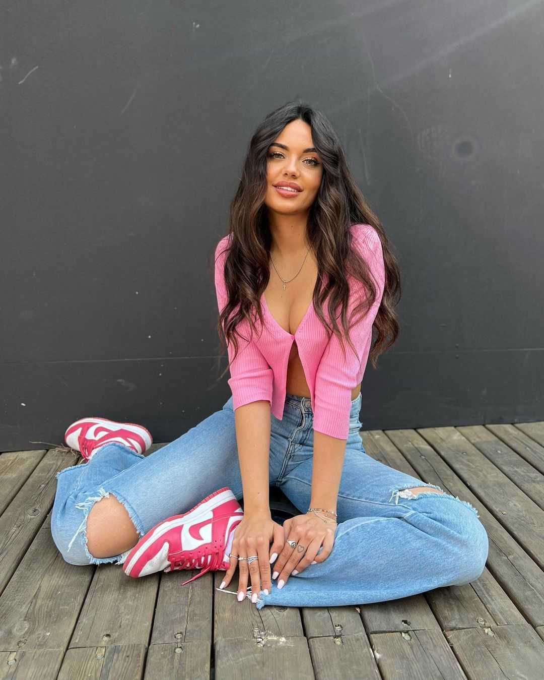 Valentina Gu.