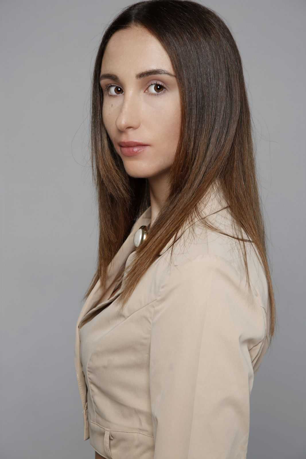 Laura Gr.