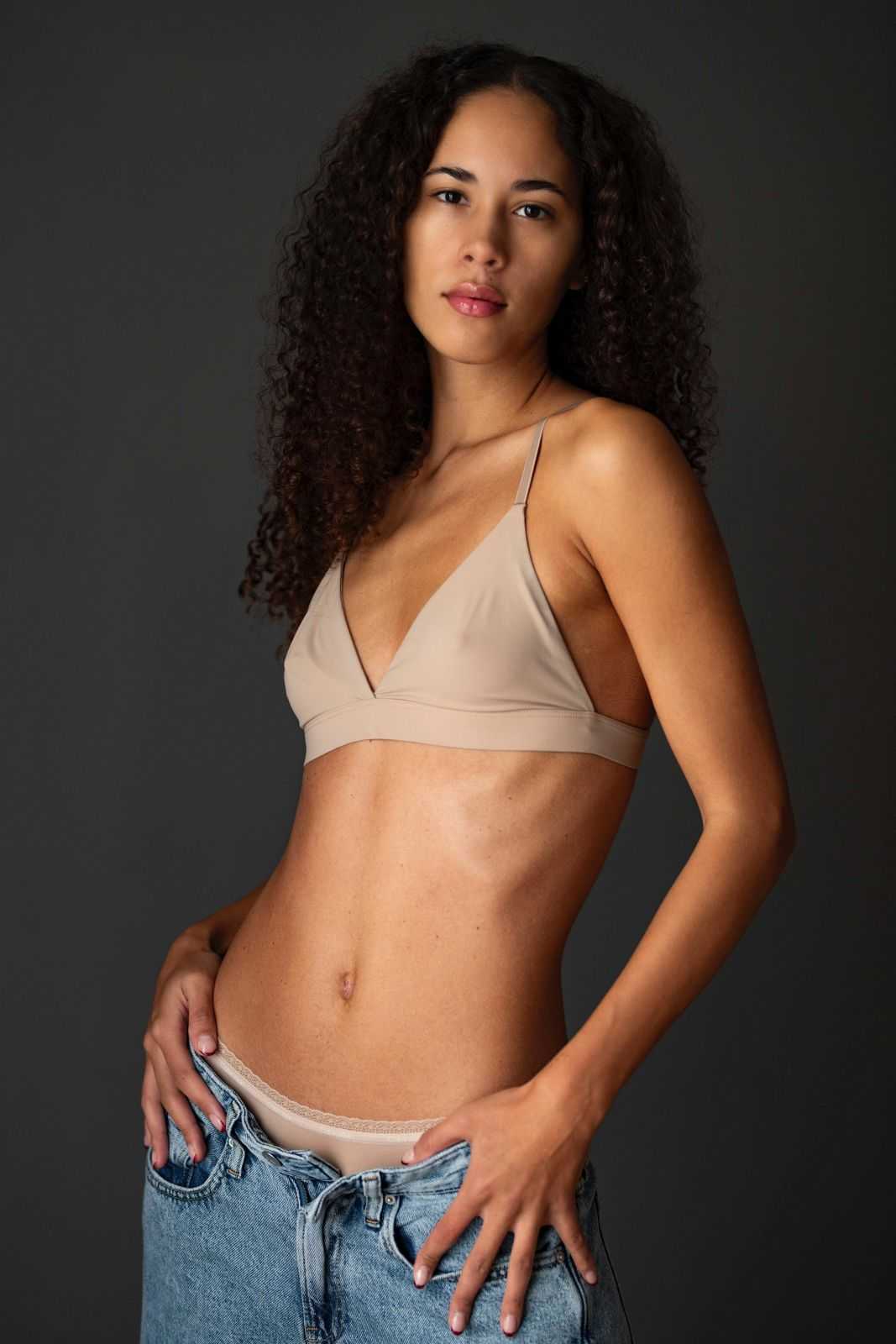 Mariana Elenoire Co.