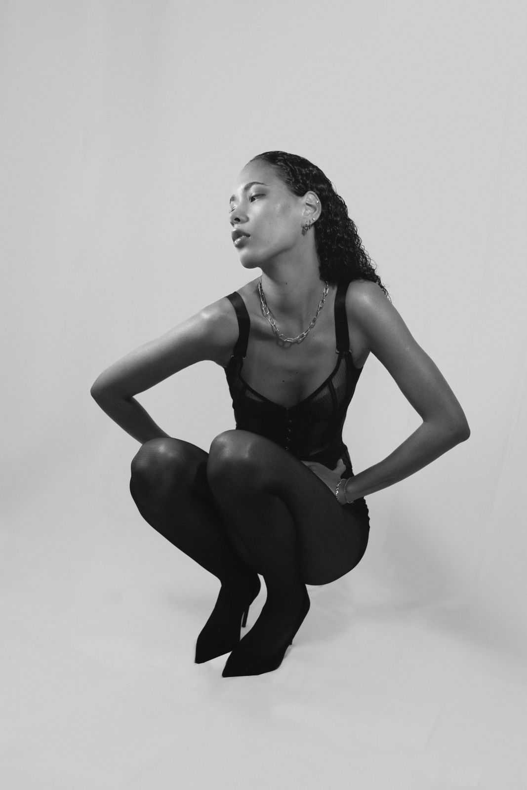 Mariana Elenoire Co.