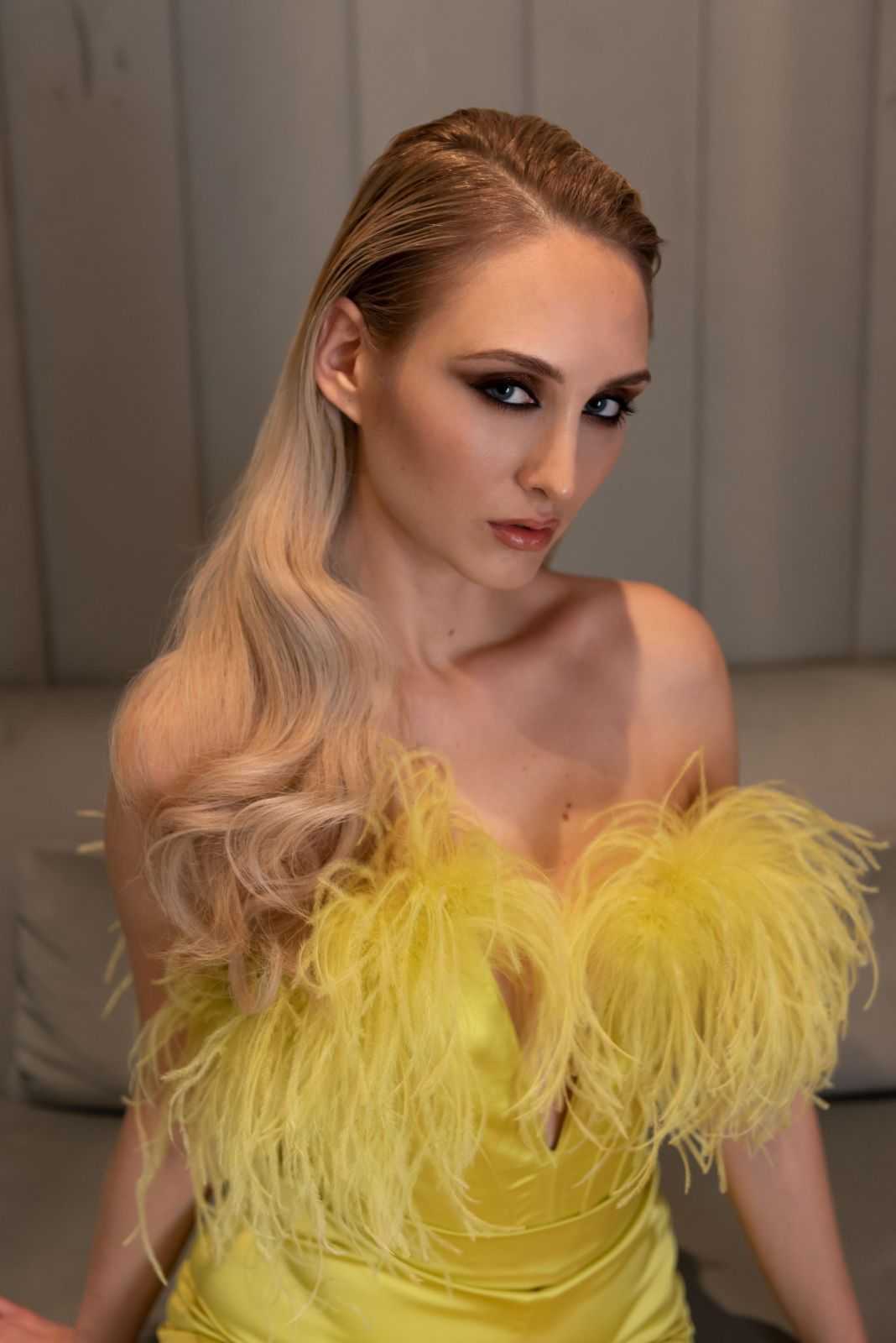 Debora Mi.