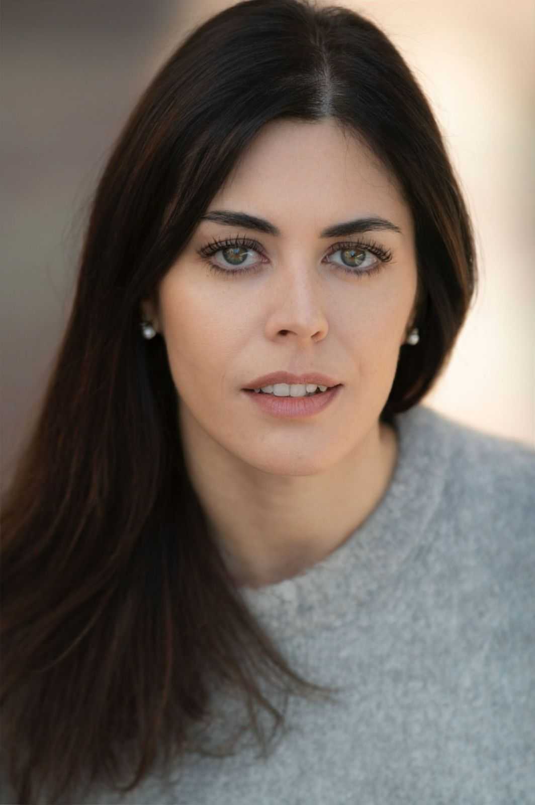 Chiara Om.