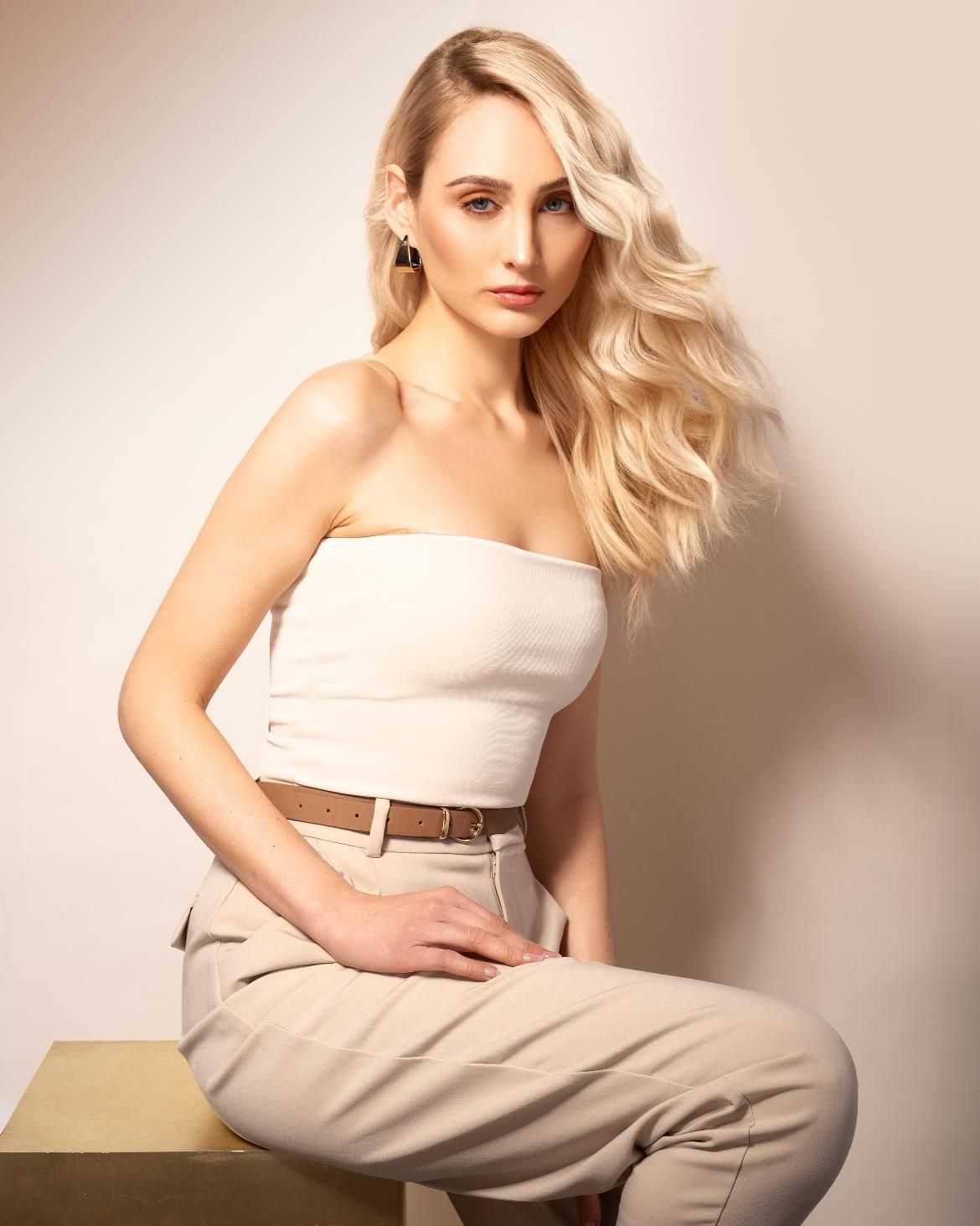 Debora Mi.