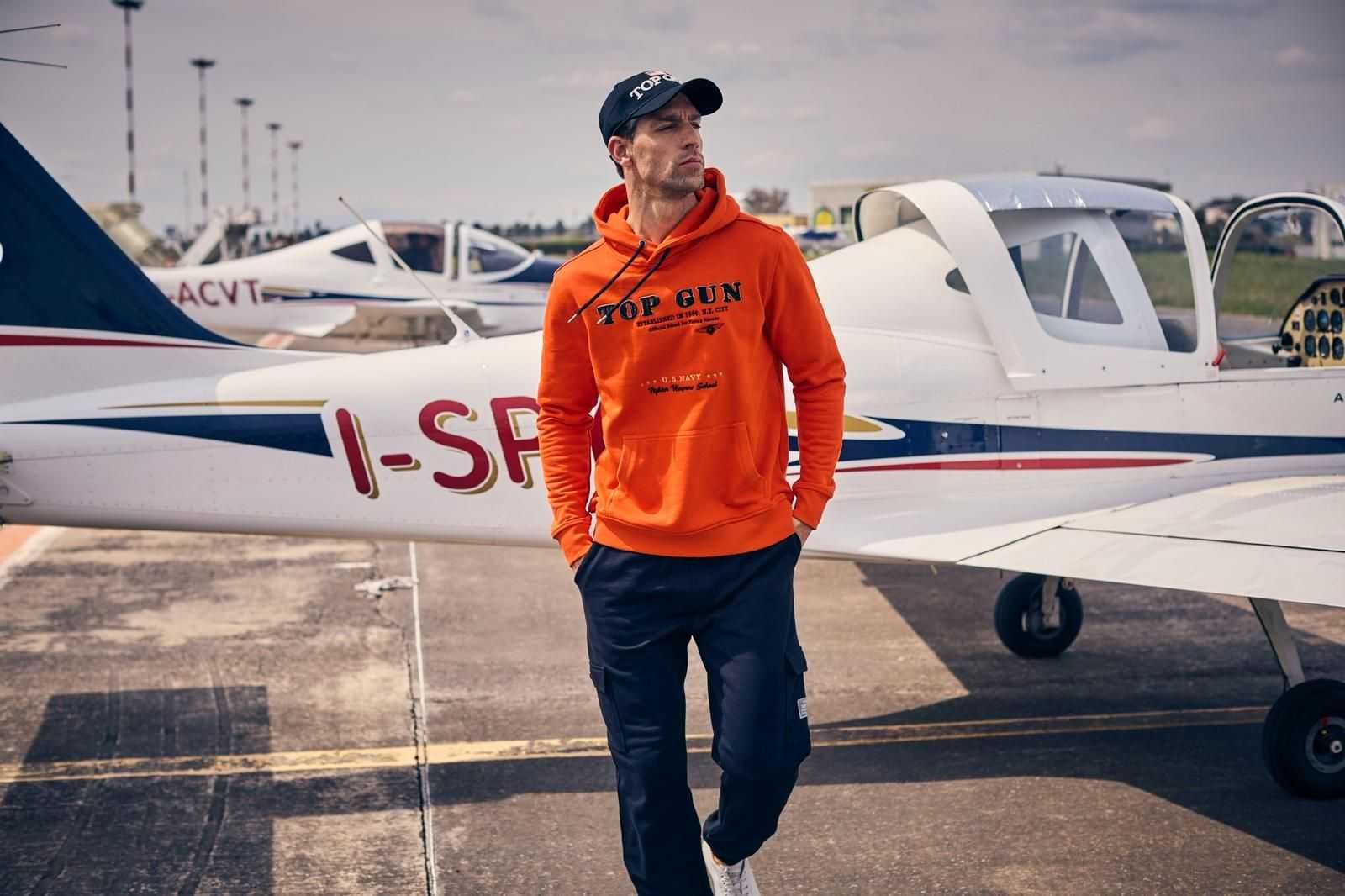 Ryan Joseph Zo.