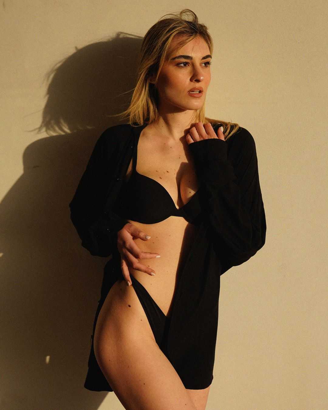 Anastasia Vi.