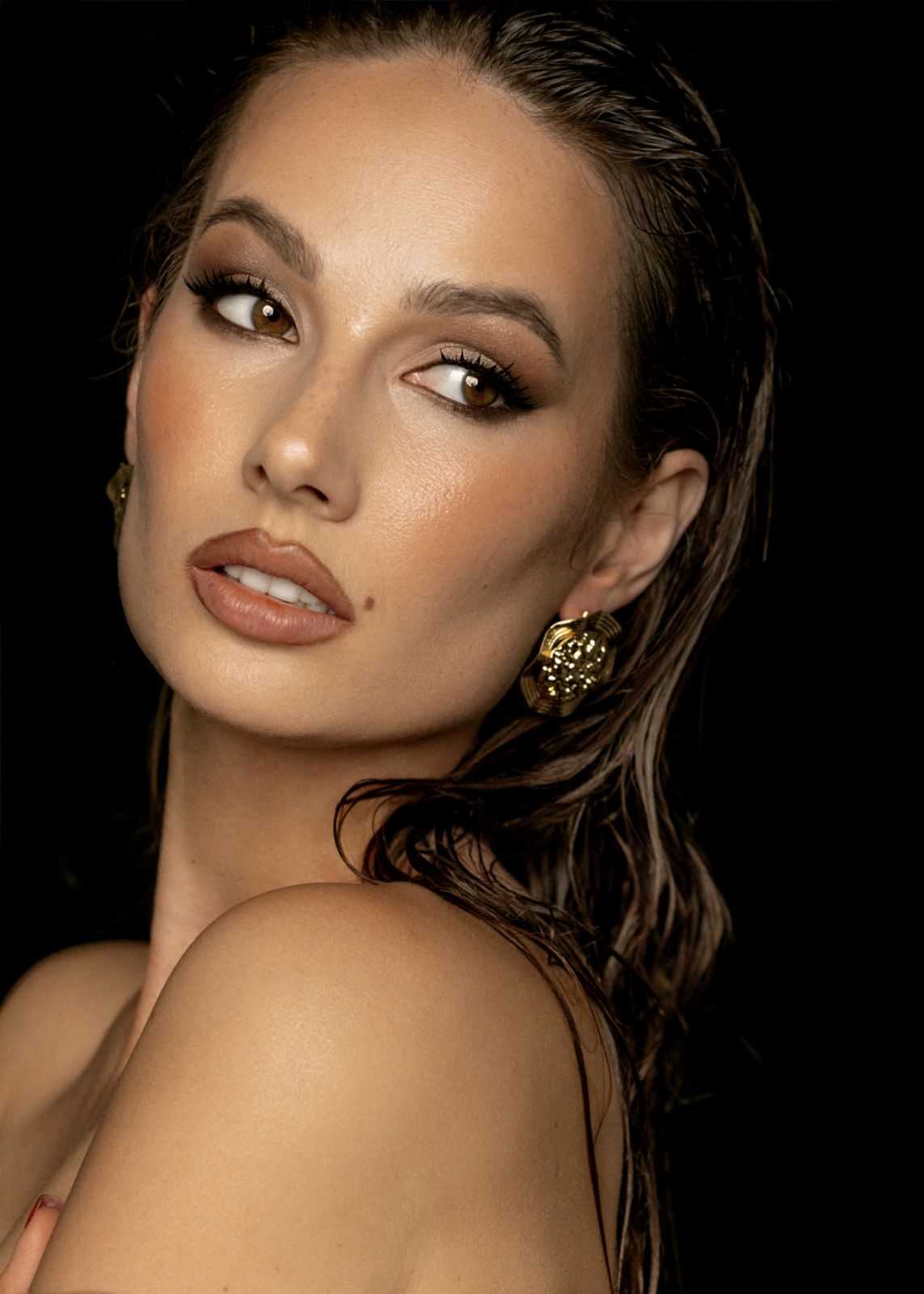 Arina Dr.