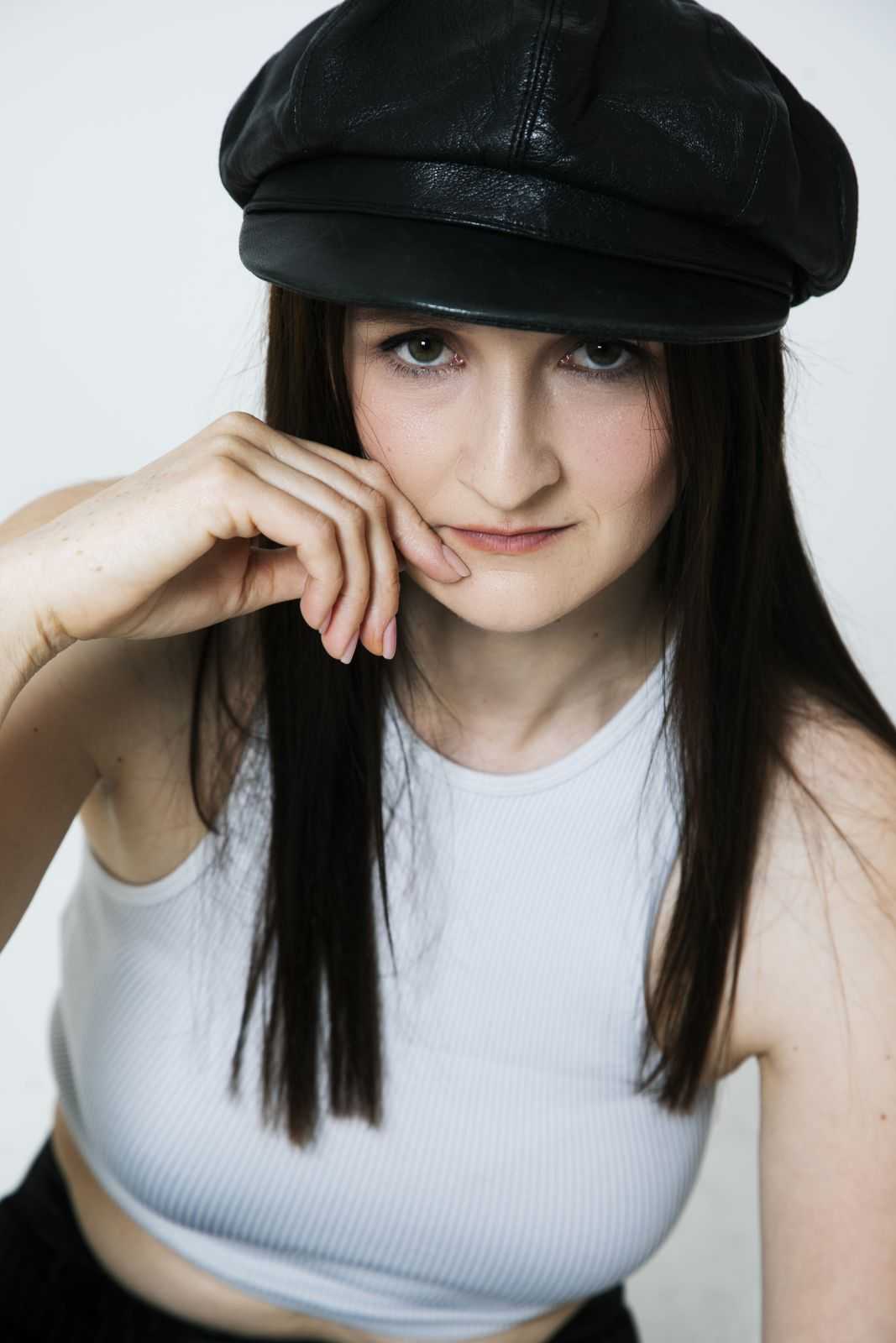 Yuliia Ch.