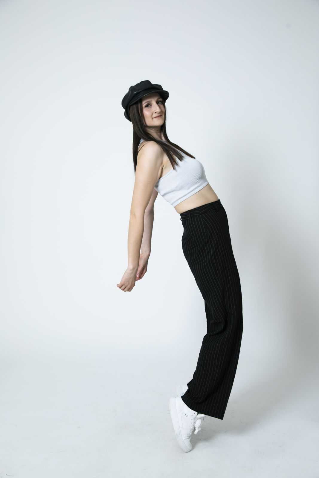 Yuliia Ch.