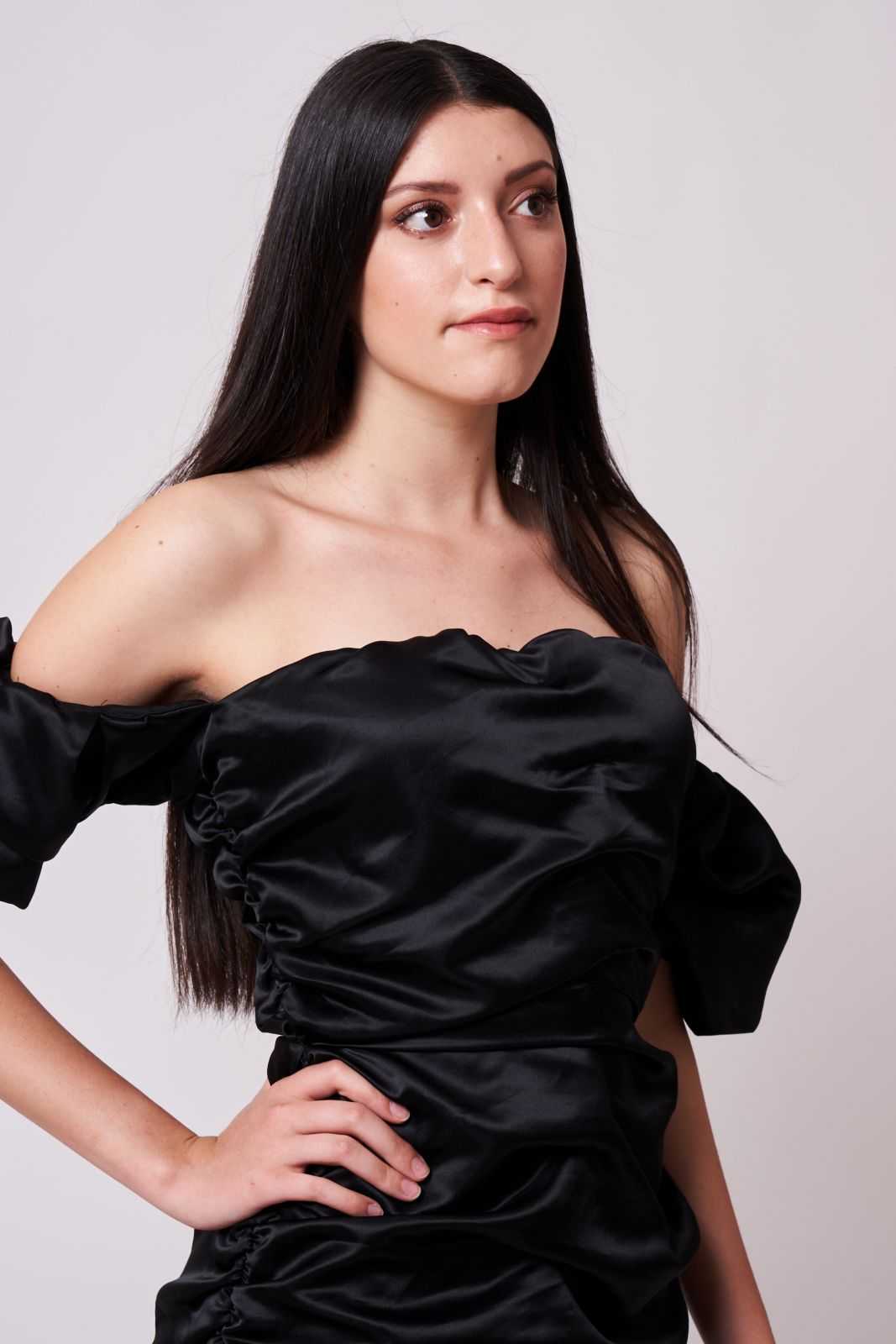 Elena Gi.