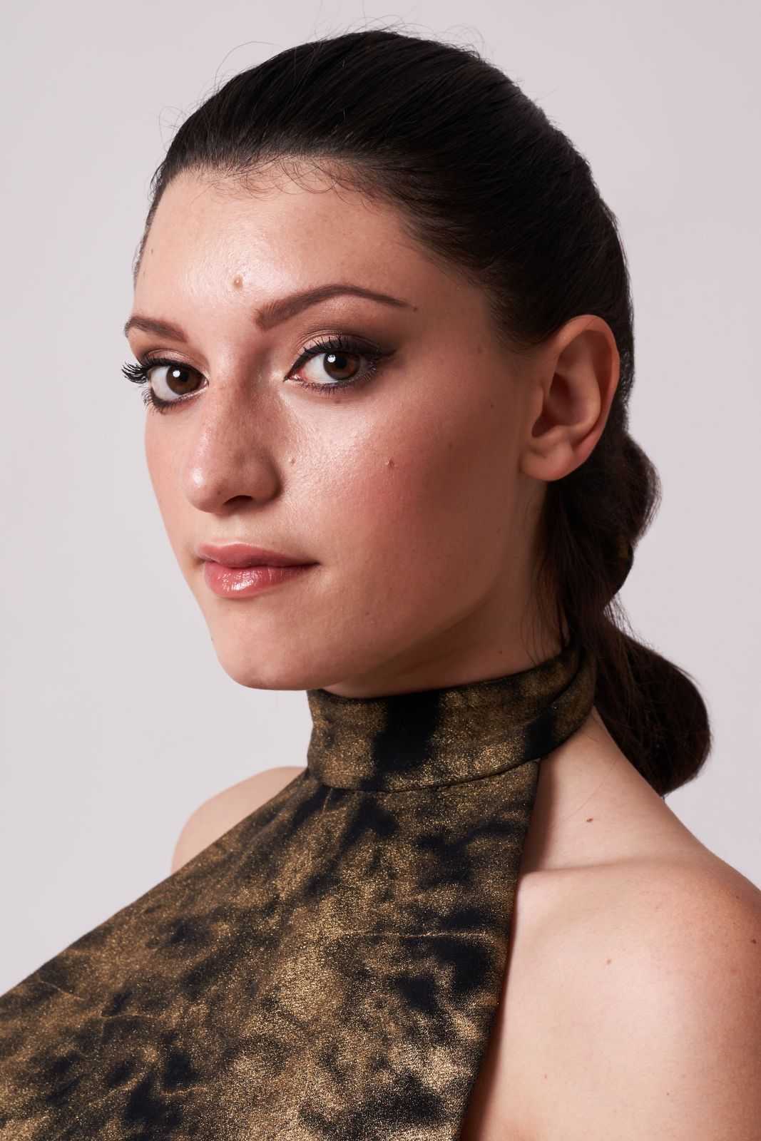 Elena Gi.