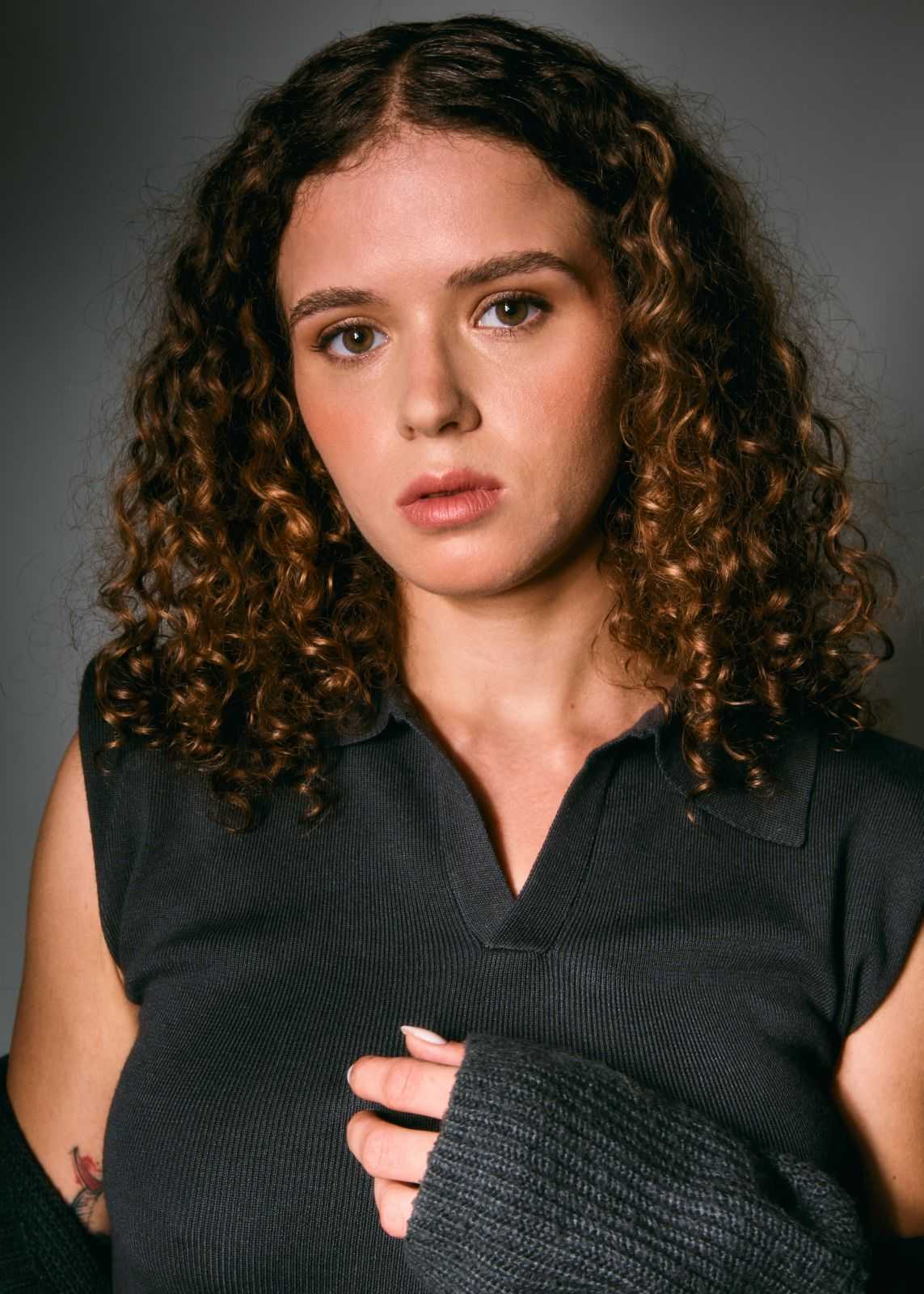 Serena Ra.