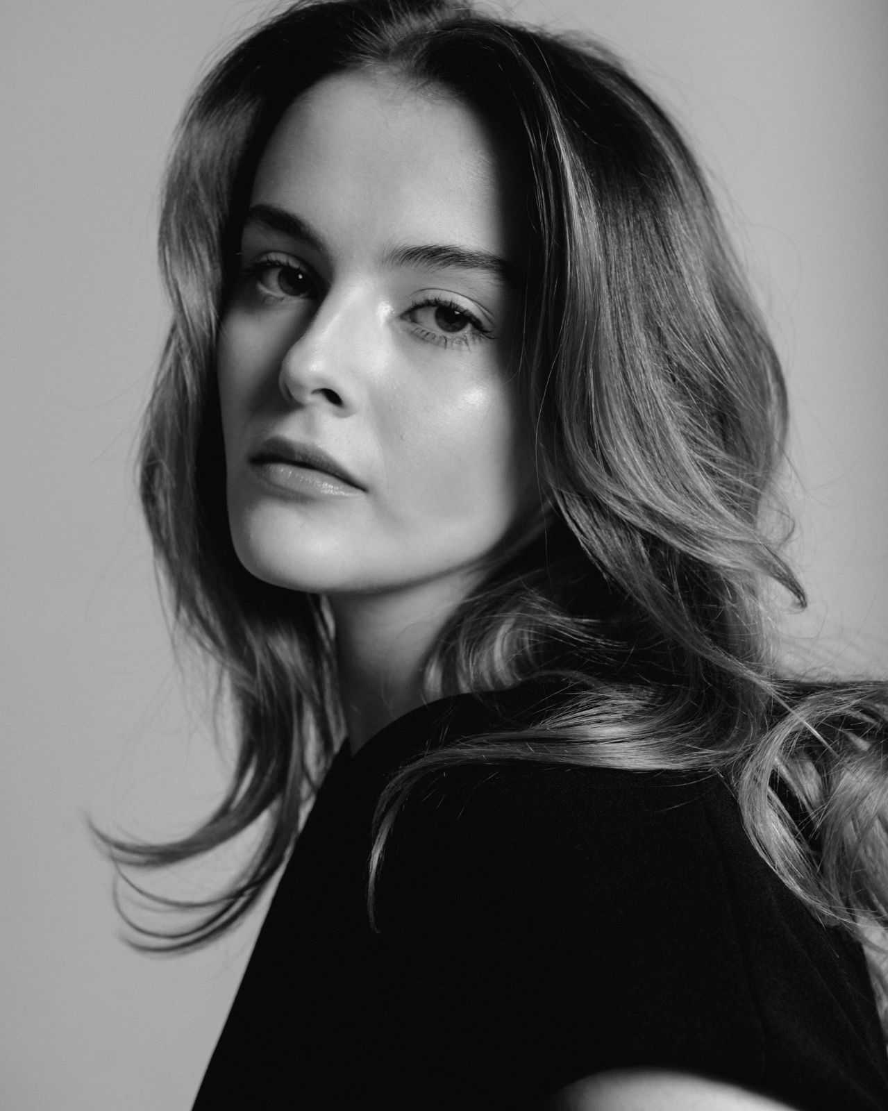 Amelia Iw.