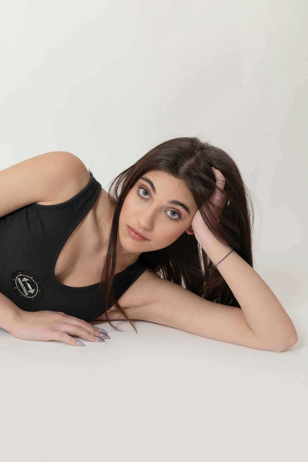 Camilla Ba.