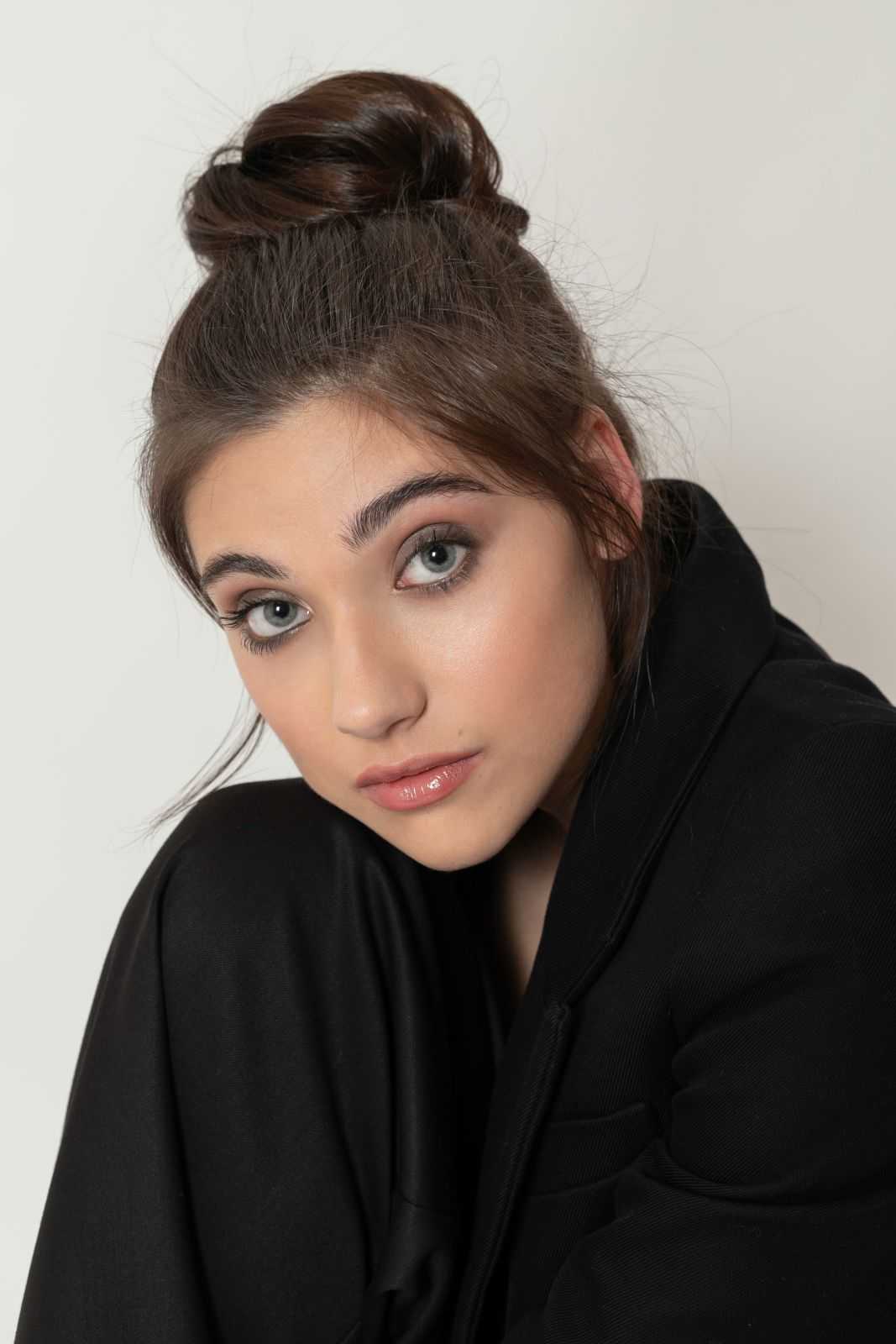 Camilla Ba.