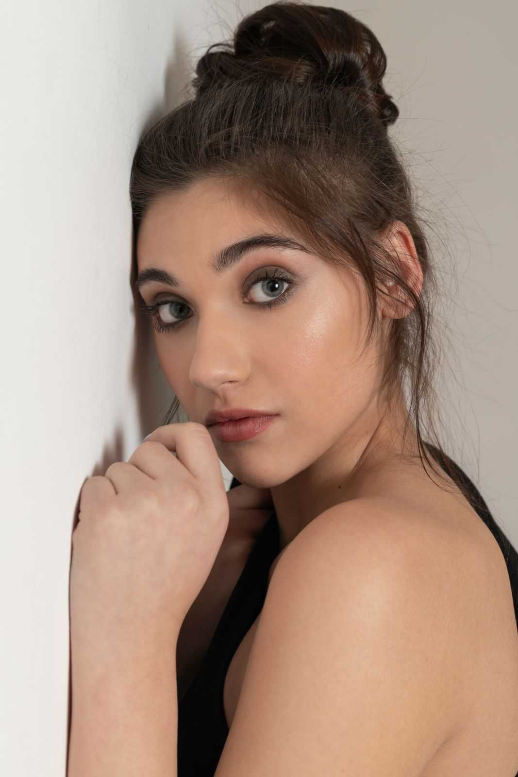 Camilla Ba.