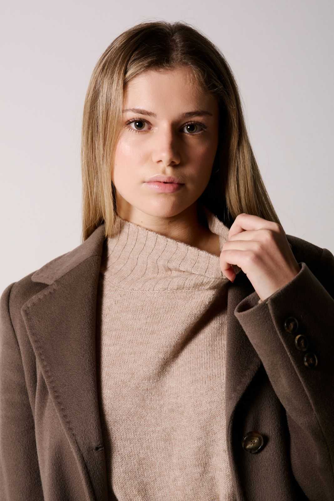Livia Ro.