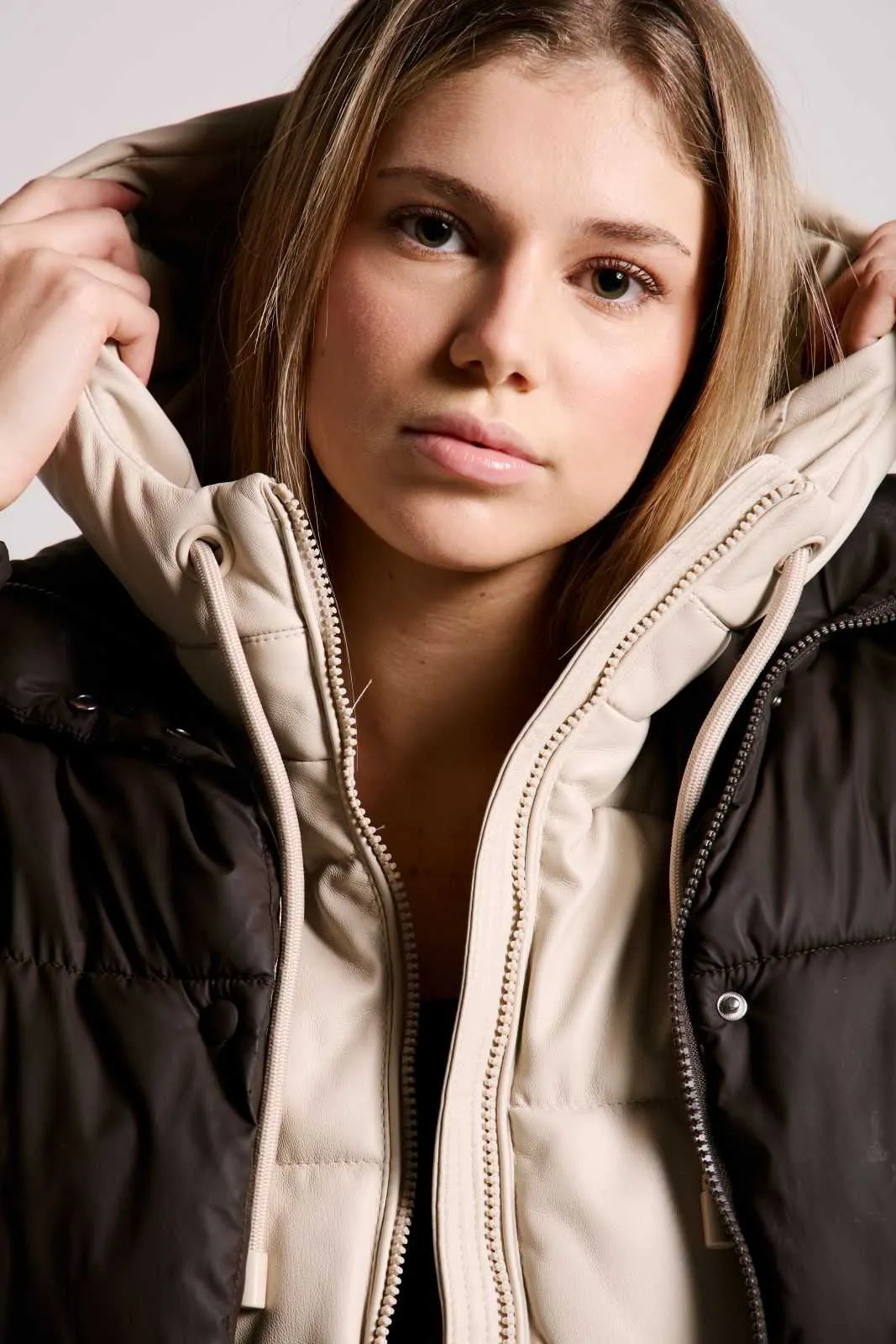 Livia Ro.