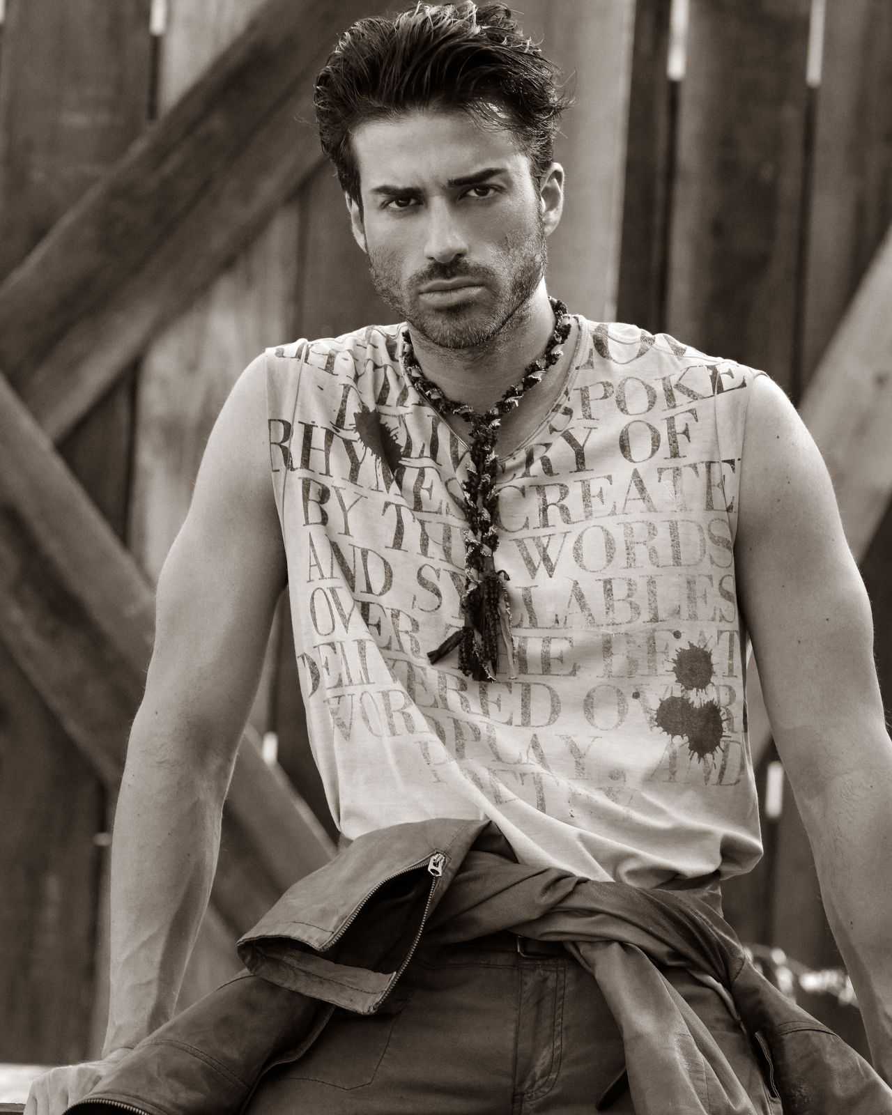 Dario Mo.