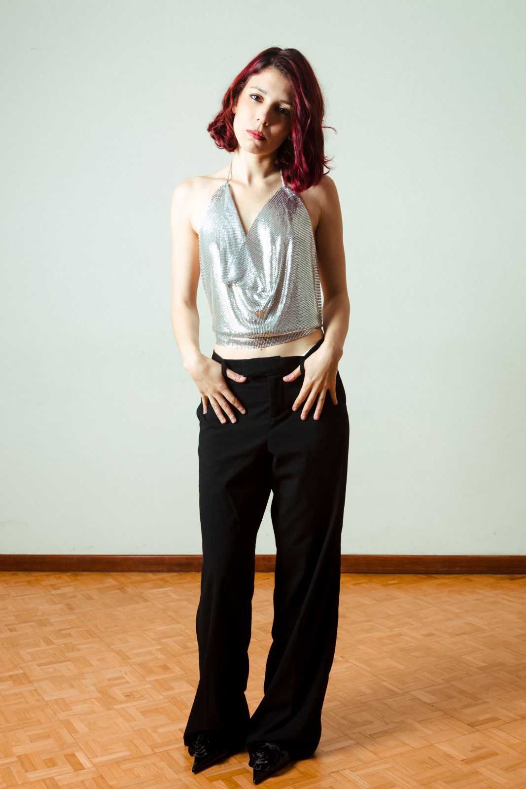 Francesca De.