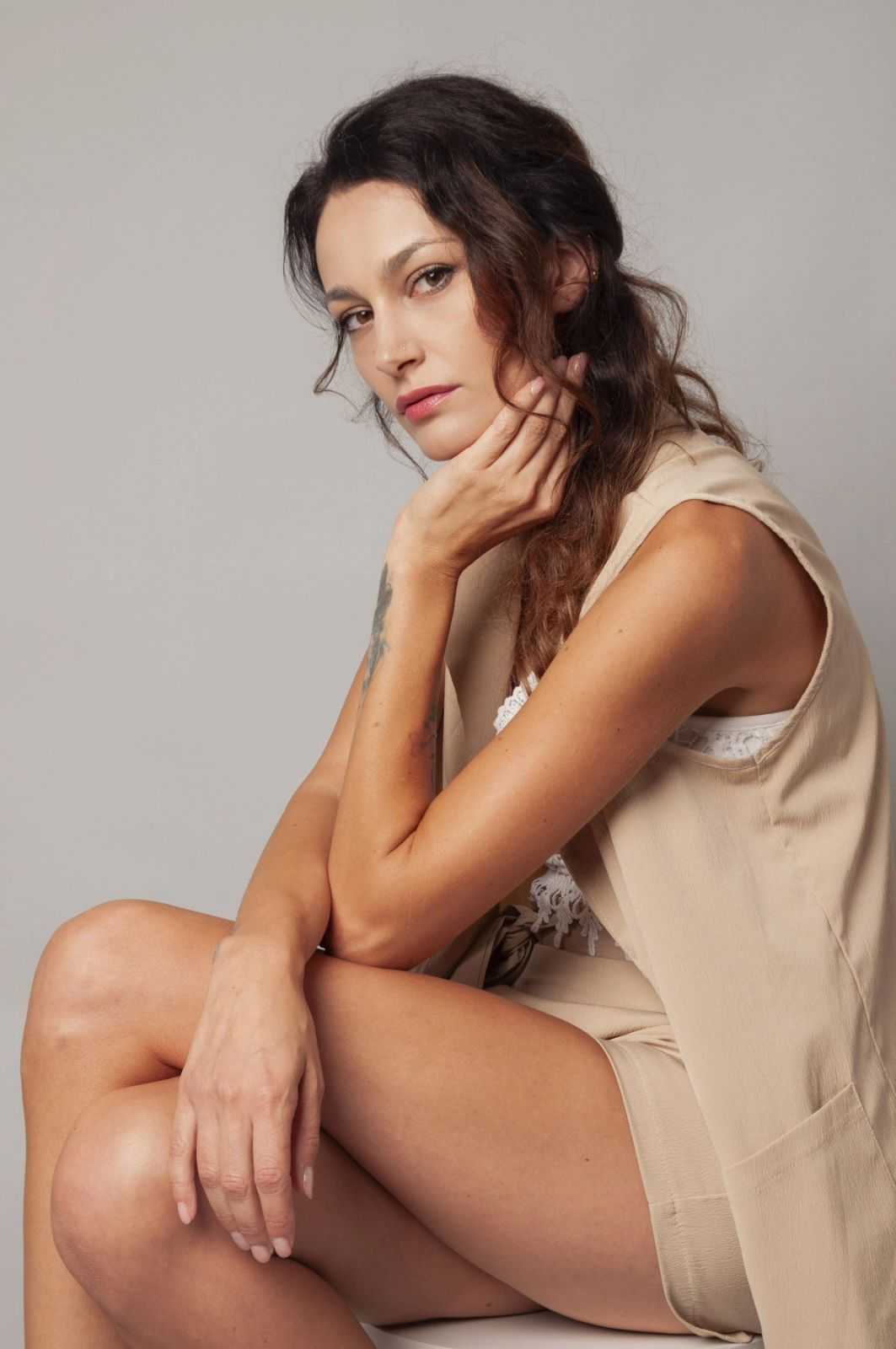 Saahra La.