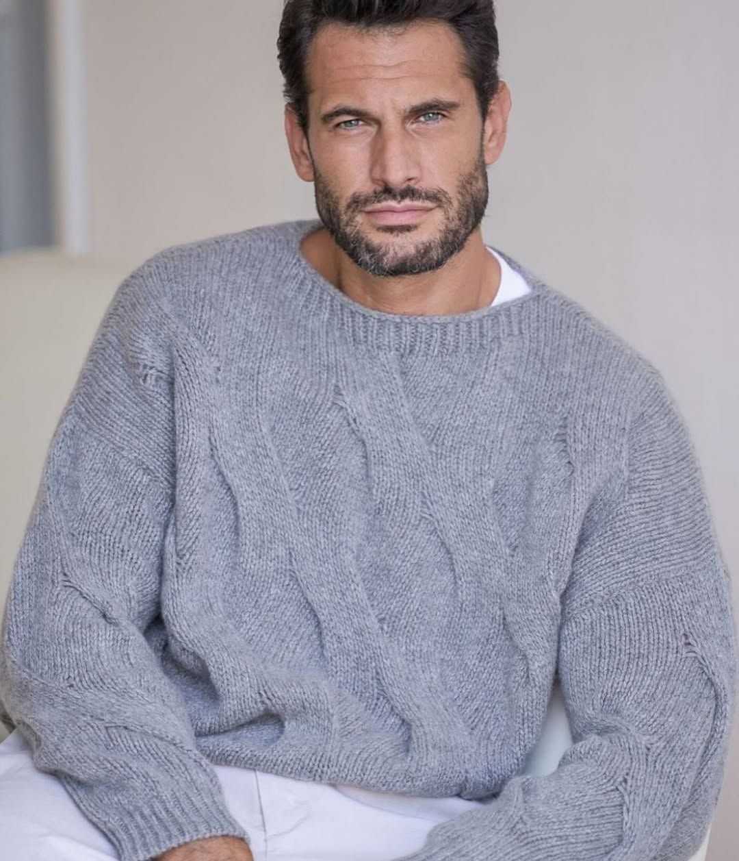 Andrea De.