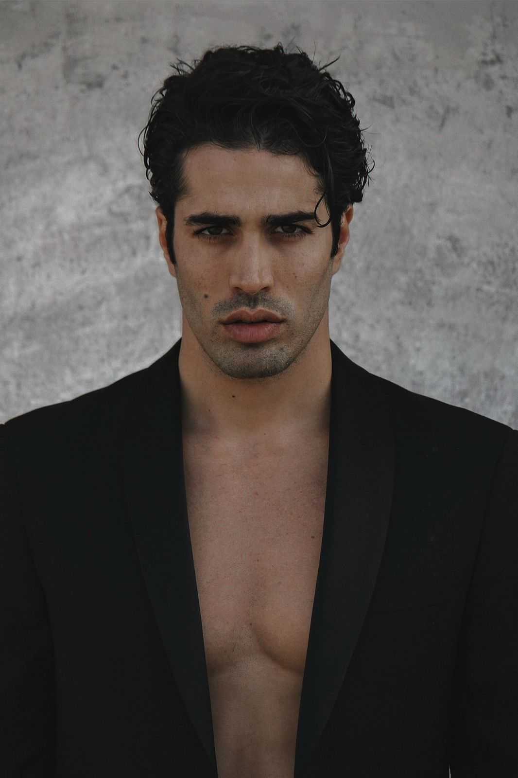 Luciano Pu.