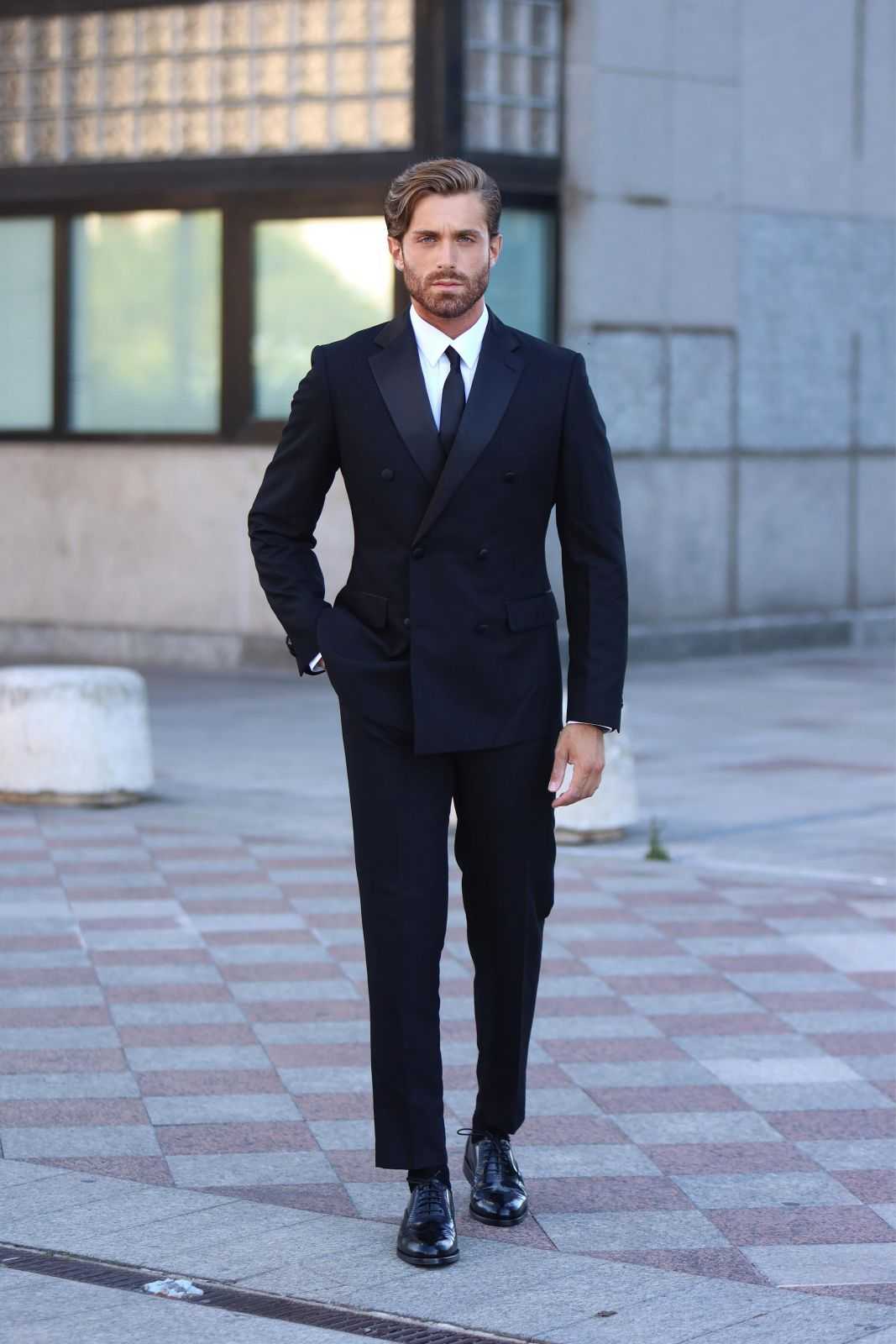 Emanuele De.