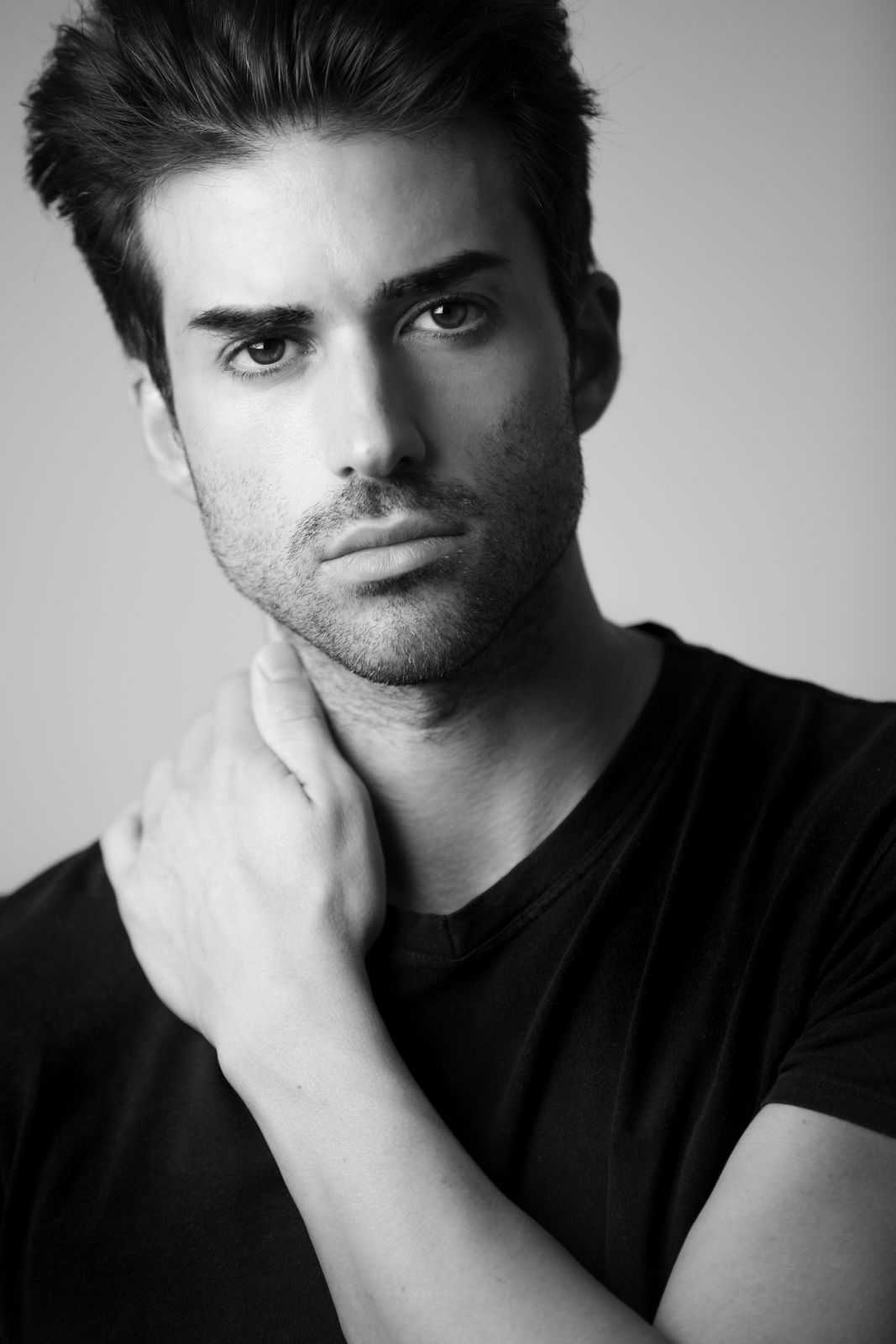 Dario Mo.