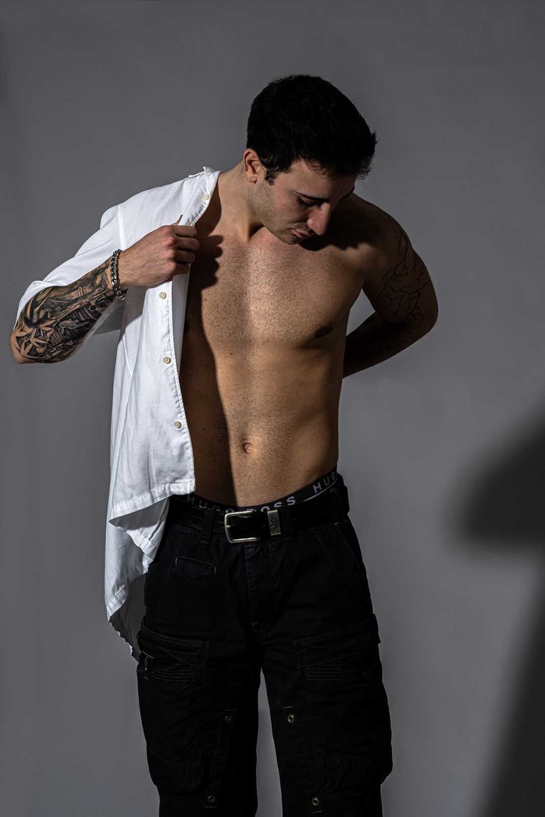 Ethan Andrea La.